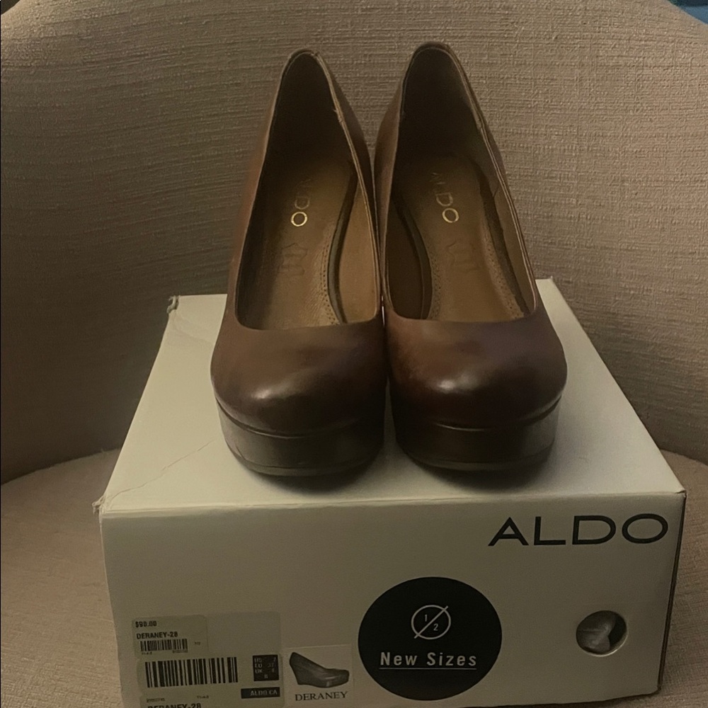 Bundle 4 for 20 Aldo Classic Brown Heels